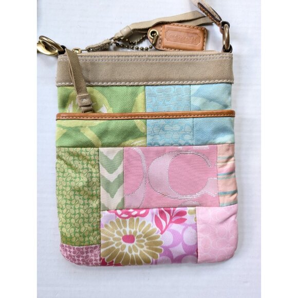 Vintage Coach Women Y2K Pastel Patchwork Crossbody Purse Pink Green Small - Picture 2 of 9